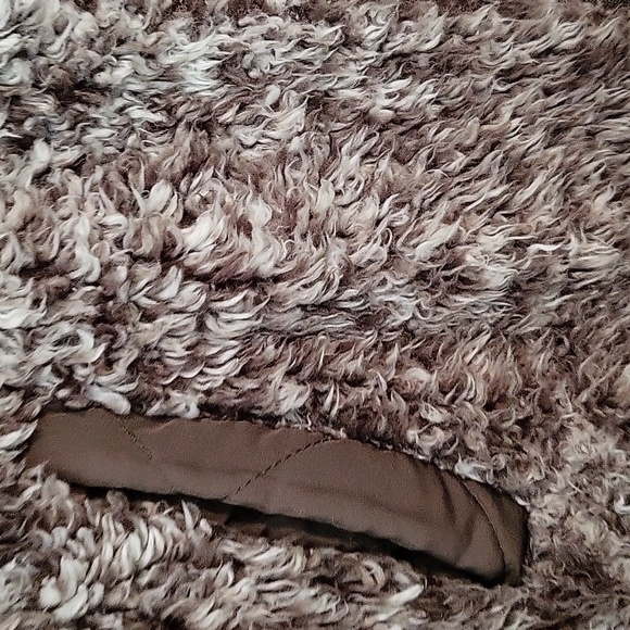 Cute reversible vest, excellent condition! - Picture 6 of 10